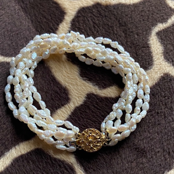 Jewelry - Vintage Cultured Freshwater Rice Pearl 6 Strand Bracelet with Gold Tone Clasp